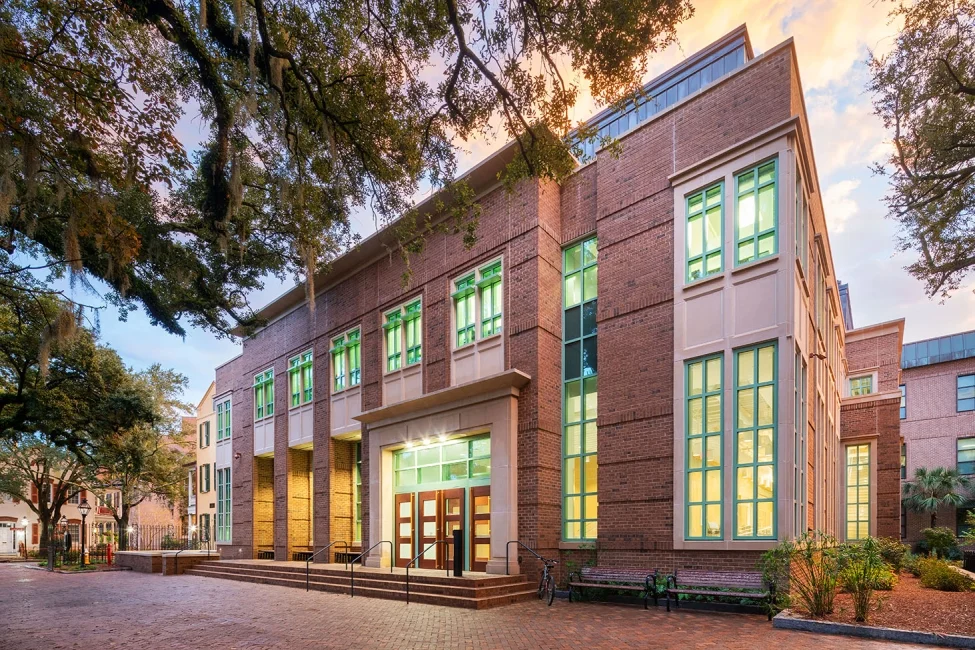 Rita Liddy Hollings Science Center on Coming Street